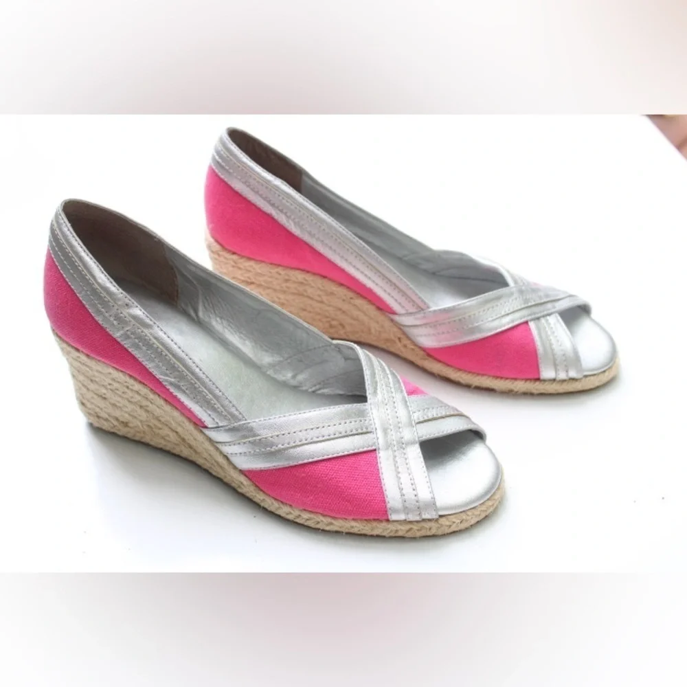 Lilly Pulitzer peep toe wedges